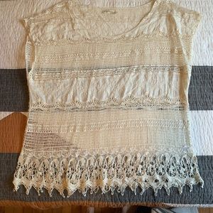 Crochet short sleeve top